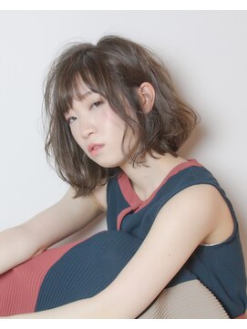 コッチ(kocchi.) 大人可愛いナチュラルゆるふわボブミルクティーアッシュ