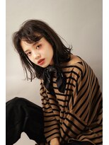 ヨロヘアー(YOLO hair)&nbsp;センターパート　外ハネミディ