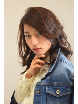 ハリス(Harris) ワンサイドショート/ボブ/ブランジュ/ダブルバンク 表参道/青山