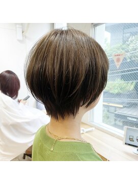 ラナ 渋谷(Lana) 【Chill】イメチェン!!前髪も大人かわいいショートスタイル◎