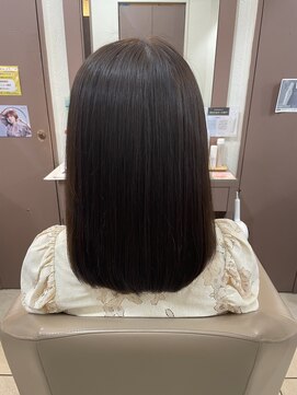 エクリ(equri×SHISEIDO) 資生堂サブリミック酸熱トリートメント×透明感カラー