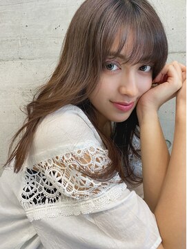 ヘアールーム プリズム(Hair room Prism) ナチュラルセミロング