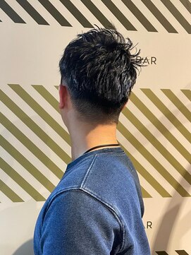 バーバーバー アカバネ(BARBER-BAR AKABANE) 大人の刈り上げスタイル【BARBER-BAR】