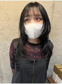 ミディアムレイヤー×暗髪