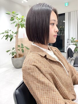 グラフ 蔵前(GRAFF) 前下がりボブ縮毛矯正【髪質改善ストレート】