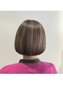 【白髪ぼかし】コントラストハイライト×ミニボブ