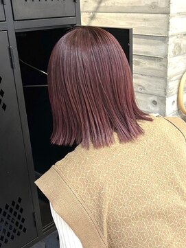 ヲタク(wotaku.) カシスカラーピンクラベンダーブリーチなしダブルカラーボブ