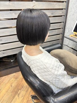 アール(R) ミニボブ