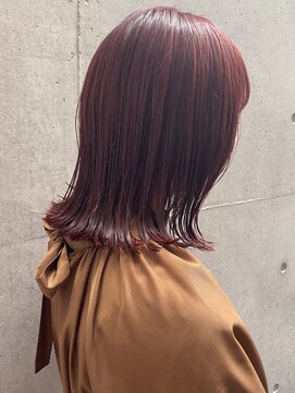 レジュアル(RESSUAL) イメチェン外ハネミディピンク切りっぱなしヘア