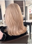 ハイトーンカラー/ブロンドベージュ/ミディアムヘア/池袋