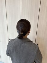 ネイバー(Neighbor)&nbsp;hair arrange / タイトシニヨン