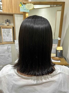エルフォート(L.FORT) 大人シンプルストレートボブ
