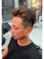 ヘアーサロンKAORU　[フェードカット/パーマ]　 ツーブロック