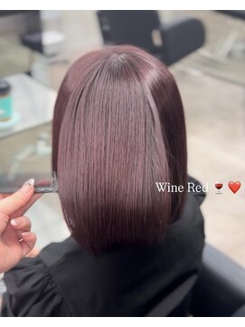 wine red color
