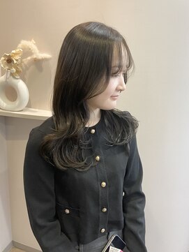 暗めオリーブベージュ◎