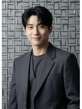 センターパート/大人の韓国風