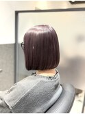 ラベンダーグレージュ　ぱつっとボブ
