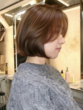 ロンド 表参道店(Lond) ミルクグレージュ/くびれレイヤーボブ/韓国巻き/顔周りカット