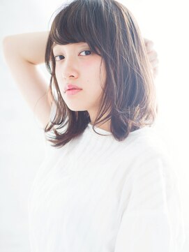 フローレント(florent) 「伸ばし中もアレンジもグッドな甘ミディー」1