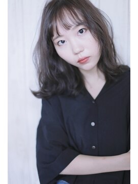 グランアージュ 柏西口店(grandage) スモーキーアッシュ×シースルーバングでトレンドミディ【柏】