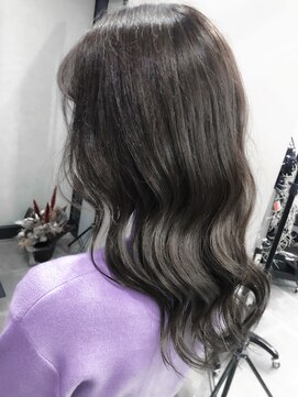 シャムオーツー 国分寺(CHAM:O2) 艶感たっぷり透明感カラー