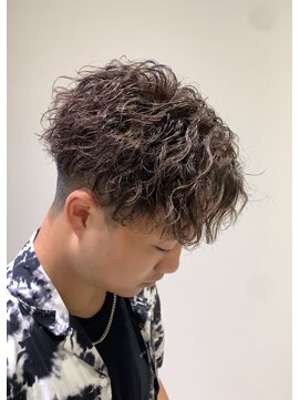 シンシェアサロン 原宿店(Qin shaire salon) 色気ウェーブセンターパート