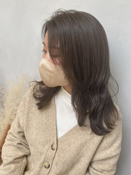 マイン(MINe) 赤味消しにオススメ★オリーブカラー