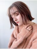 パツっとラインが可愛い抜け感ボブ