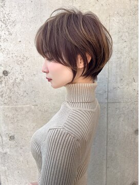 ロンド クラン 岡崎(Lond Clan) 黄金バランスのシルエット 大人美人なショートヘア