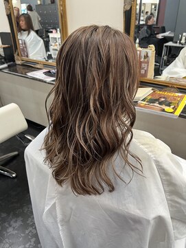 アイズ 渋沢(AIZU) ミルクティーベージュハイライト