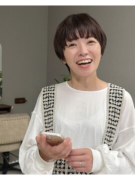 ホヌン 茅ヶ崎(Honnun) 【大人可愛い】やわらかナチュラルショート/茅ヶ崎