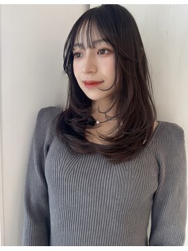 レイラバイアフロート 吉祥寺(Lila by afloat) グレージュ/レイヤーカット/ワンカールレイヤー/顔まわりカット