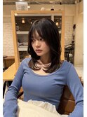 伸ばし途中の方必見！セミロングレイヤーカット