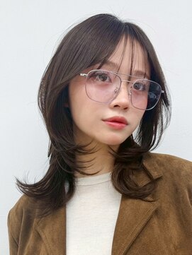 ホフ 大阪心斎橋店(F.O.F) ブリーチグレージュベージュショートボブショートレイヤー学割