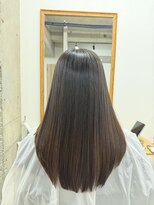 ホロ(holo-)&nbsp;髪質改善で叶える艶ロング
