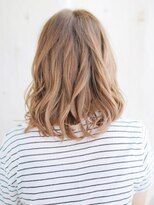 ナル 白山神社参道通り店(nalu)&nbsp;ショートバングのニュアンスカールスタイル