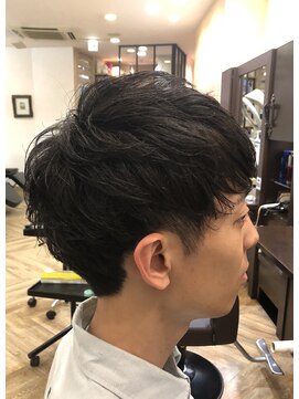 ミリュウ(Milieu) おしゃれ 束感 パーマ風 刈り上げ イケメンスタイル