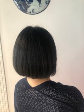 スタジオ アルファプラス 日暮里店(studio α+) 前下がりワンレンボブ♪【スタジオアルファプラス日暮里】