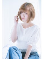 ヴァンクシー バイ ルナ(VANKCY by Luna)&nbsp;ホワイトグレージュ ミニウルフ チェリーブラウン 向ケ丘遊園