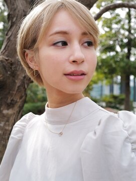 セシルヘアー JR尼崎店(Cecil hair) ハイトーン×大人ショート