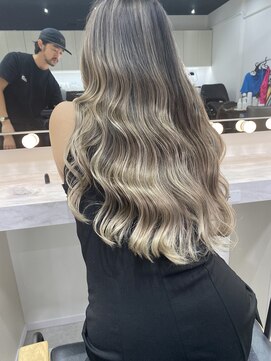 ウェスト(WEST) バレイヤージュ