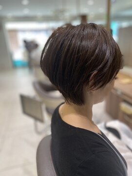 アッシュ 菊名店(Ash) ☆コンパクトショート×グレージュ☆