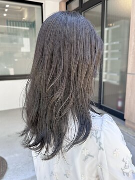 ヘアーメイクオズ(hair make O/S) フレンチカジュアルカーキベージュニュアンスカラー