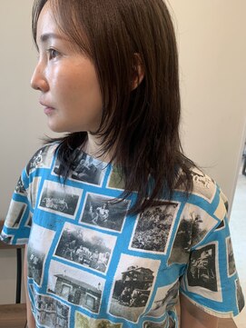 アローム(alom) 軽めレイヤースタイル