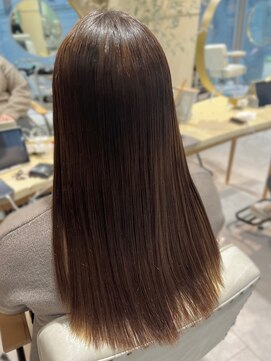 ティア(Tia.) 縮毛矯正/巻ける縮毛矯正/髪質改善トリートメント/ロングヘア