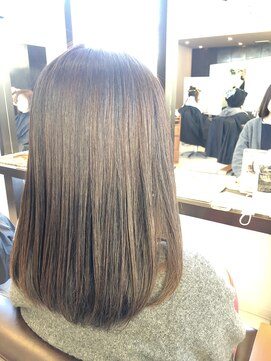 ビビットクアトロ 蓮田店(vivid QUATTRO) アッシュベージュ