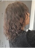 ミルクティーベージュダブルカラーケアミディアムボブパーマ