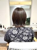 大人ヘア白髪ぼかしハイライトコンパクトボブ