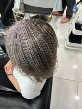 エアー 銀座タワー(AIR) 360度　お洒落白髪ぼかしハイライト