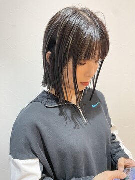 束感ウェットな切りっぱなしボブ！モードでクールな暗髪